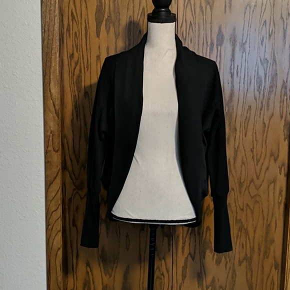 2kuhl Tops - Cute Over Shirt